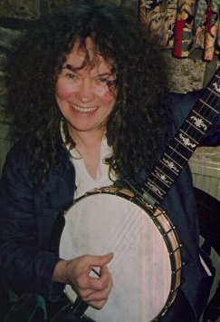 Mary at Ryburn Folk Club in 2001
